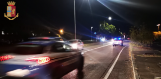 Zona rossa, Polizia di Stato di Vicenza insegue e arresta 60enne pregiudicato: investe un agente e accumula multe per oltre 7.800 euro Polizia di Stato di Vicenza in un inseguimento