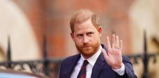 Principe Harry torna a casa nel giorno che ricorda la regina Elisabetta II