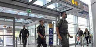 Sacerdote italiano bloccato a Tel Aviv con decreto espulsione, Tajani chiama ambasciata