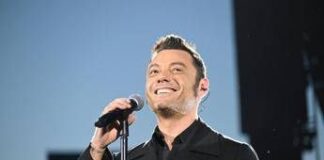 Tiziano Ferro torna dopo il reset social e firma con Sugar: “Si parte”