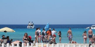 La Regione Siciliana diffida i gestori dei lidi sulle spiagge: “Via le staccionate e i tornelli”