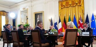 Possibile svolta per la pace in Ucraina, verso un vertice tra Putin e Zelensky. Trump “Tra garanzie di sicurezza non può esserci la Nato”