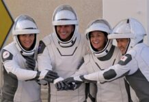 Le buone notizie. Americani e russi insieme nello spazio, ma non sulla Terra: la Crew lanciata oggi 11 ci ricorda cosa potremmo essere Americani e russi insieme nello spazio (foto di repertorio)