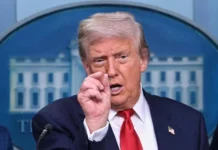 Trump, l’incontro con Putin e la gaffe: “Venerdì vado in Russia” putin