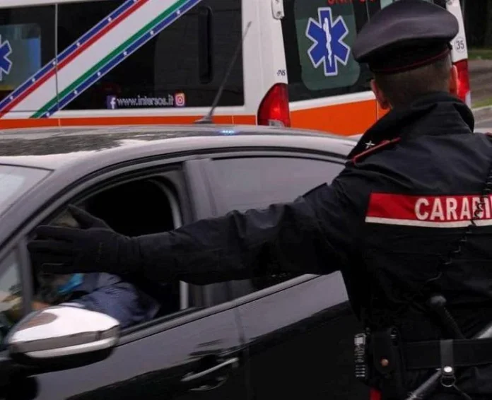 ambulanza_carabinieri_due_fg_nuova lecce