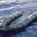 Barca con migranti si ribalta a Lampedusa, almeno 26 vittime. Si cercano i dispersi