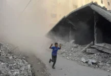 Katz approva piano per occupazione Gaza City. Hamas denuncia: “Uccisi quasi 19.000 bambini dal 7/10” gaza