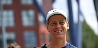 Sinner numero uno anche nel baseball? Risate nel riscaldamento prima della sfida con Popyrin sinner