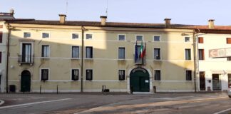 Notizie da Malo. Piscine chiuse: “Non chiamate in Comune per abbonamenti già pagati o altre questioni economiche” comune di malo piscine chiuse