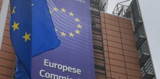 La Commissione europea autorizza l’acquisizione di Versace da parte di Prada