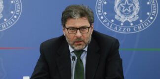 Giorgetti “I nostri obiettivi sono ridurre le tasse e la pace fiscale”