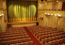 A teatro a Thiene: latte a favore dei bimbi nati prematuri latte