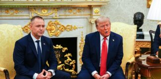 Trump accoglie il presidente polacco Nawrocki “Deluso da Putin”