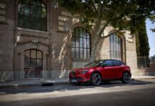 Alfa Romeo Junior MY26 è ordinabile con una gamma ridisegnata