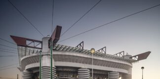 Dal consiglio comunale l’ok per la vendita di San Siro ai club