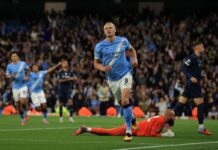 Napoli in inferiorità numerica per 70′, il Manchester City vince 2-0