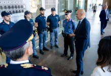 Stazione Vicenza, con “Zona Rossa” controllate 5000 persone. Sottosegretario Interno Emanuele Prisco: “Anche gli enti locali devono fare la loro parte” Emanuele Prisco sottosegretario Interno stazione Vicenza