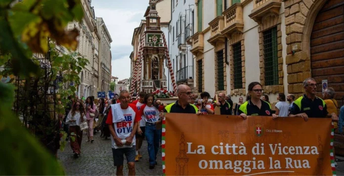 Giro della Rua, un momento del corteo