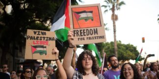 Al via lo sciopero generale, manifestazioni per Gaza in almeno 75 città: servizi a rischio