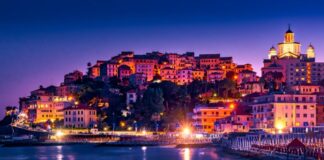 Gli hotel sulla spiaggia e altre zone Wi-Fi colmano le lacune digitali a Imperia Imperia