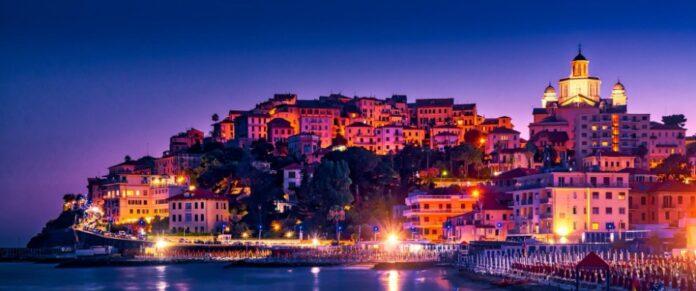 Imperia (https-::unsplash.com:photos:fotografia-di-paesaggio-urbano-rofOFXw-9Jg ) Imperia