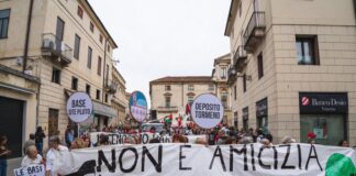 Basta iniziative con i militari USA, No Military Bases Vicenza: cambio di rotta, trasparenza fondi festival Italia-Usa e dimissioni di Bulgarini d’Elci Manifestazione No military Base a Vicenza, 13 settembre 2025