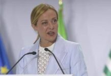 Meloni: “Odio e violenza politica stanno tornando, noi accusati da chi festeggia morte Kirk”