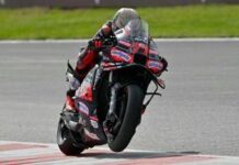 MotoGp, Bezzecchi vince la Sprint a Misano. Cade Marquez, lontano Bagnaia