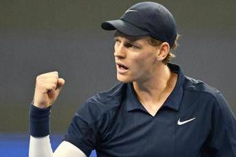 Sinner-Tsitsipas: orario, precedenti e dove vederla in tv
