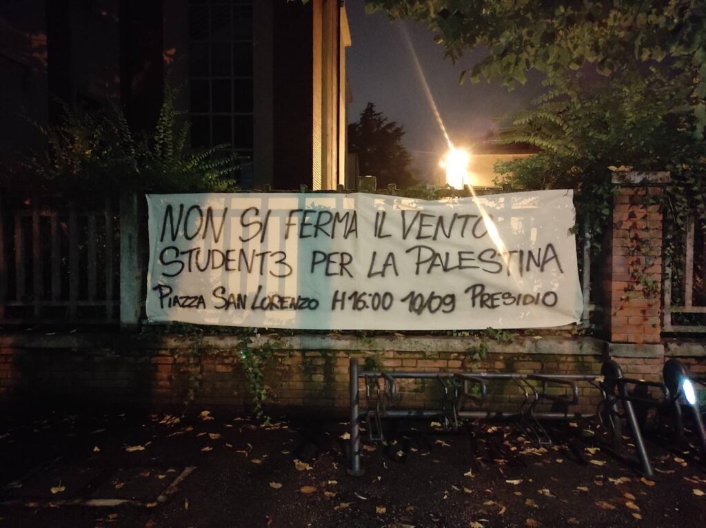 Striscione della  Rete degli Studenti Medi del Veneto