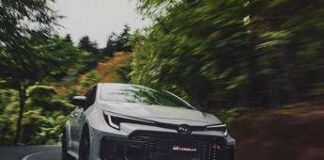 Toyota GR Corolla 2025: il debutto della versione aggiornata in Giappone