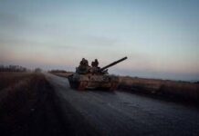 Ucraina, Ue approva blocco asset russi. Italia: “Esplorare alternative”