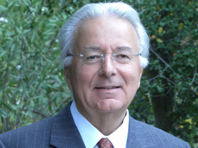 federico faggin premiato all'ITALIA-AMERICA Friendship Festival