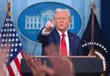 Trump, ancora dazi: “Al 100% su farmaci se non saranno prodotti in Usa” trump dazi