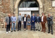 Vetrine di locali sfitti a Vicenza: al via il progetto per il decoro urbano vetrofanie locali commerciali sfitti vicenza