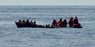 Ong Alarm Phone “Guardia costiera libica ha sparato contro barcone di migranti in zona soccorso maltese”