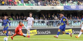 Verona avanti di due reti raggiunto dal Cagliari, finisce 2-2