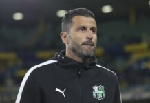 Laurientè e Pinamonti, il Sassuolo vince 2-1 a Cagliari