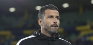 Laurientè e Pinamonti, il Sassuolo vince 2-1 a Cagliari