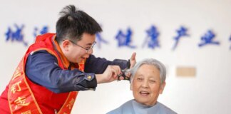 Cina: proseguono le iniziative in vista della Giornata nazionale anziani (1)