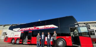 Cinque autobus a due piani nel trasporto pubblico locale di Vicenza svt autobus a due piani