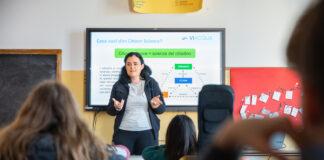 Viacqua a scuola: oltre 10.000 studenti coinvolti nei percorsi didattici di Acqua Oro Blu. Proposte formative anche per gli insegnanti viacqua presenta acqua oro blu