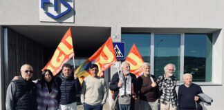 Tribunale del lavoro accoglie ricorso USB per l’esclusione di quattro candidati, sospese le Elezioni RSU alla F.I.S. di Montecchio Maggiore presidio usb alla Fis di Montecchio maggiore