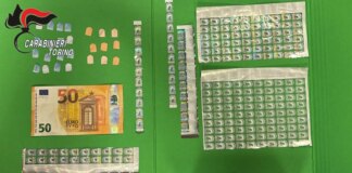 Falsificava banconote, arrestato un 17enne nel Torinese