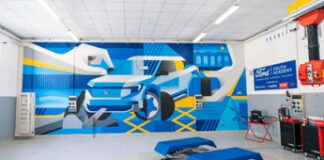 Ford inaugura la prima carrozzeria in un istituto scolastico italiano