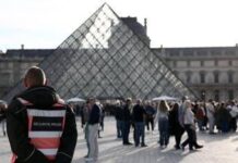 Furto al Louvre, media: “Arrestato terzo sospetto”