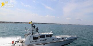 Arrestato un ricercato internazionale per frode finanziaria al largo della costa di Bari