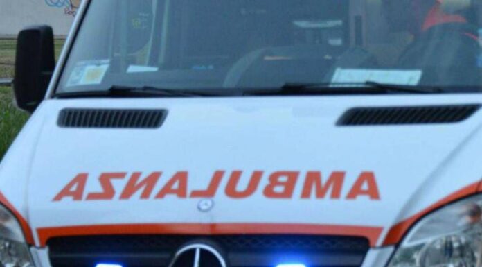 Gravissimo incidente stradale nel Sulcis, un morto e un 19enne in codice rosso a Santadi