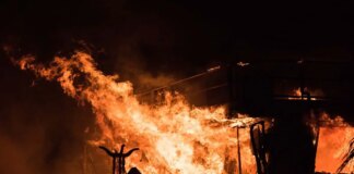 Egitto, a fuoco una nave da crociera sul Nilo. Evacuate 220 persone, i circa 60 italiani a bordo sono in buone condizioni