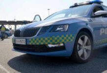 Incidente A1, camion invade carreggiata: tratto chiuso e traffico in tilt